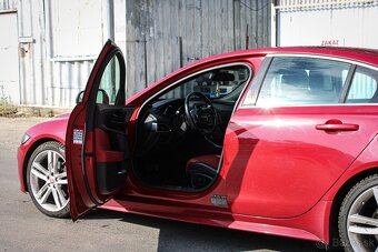 Jaguar XE 2.0 I4D 180k R-Sport AWD AT - 9