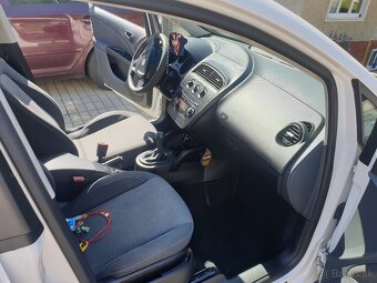 SEAT ALTEA XL 1.9TDi 77kw.Rok 2010 - 9