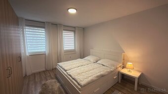 Priestranný a svetlý 3-izbový byt - 9