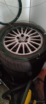 VOLVO S60 2.4i 125kW Momentum - 9