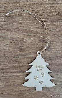 Vianočné drevené ozdoby: 1 ks / 1,20 € - 9