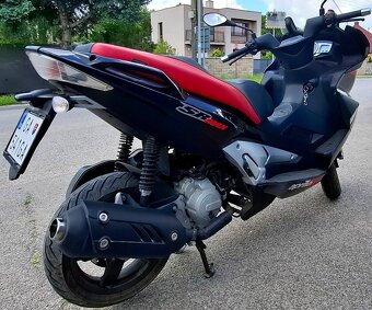 APRILIA SR-MAX 125 EB - 9