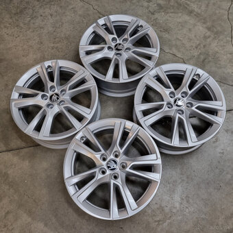 Hliníkové disky 5x100 R16 6J ET45 - 9