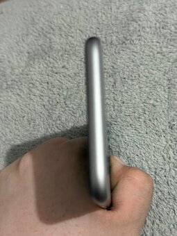 Predám Apple iPhone 6S 16GB Veľmi zachovalom stave - 9