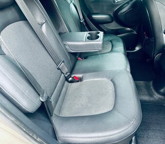 Hyundai ix35 1.7 CRDi - 9