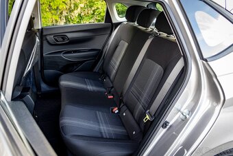 Hyundai i20 1,0 T-GDi 7DCT (záruka, 1.majiteľ,bohatá výbava) - 9