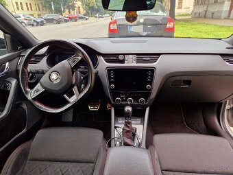 Skoda octavia 3 RS 07/2019 278000km - 9