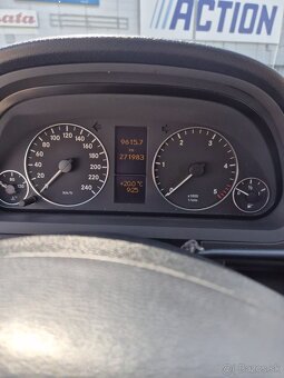 Mercedes Benz tredy A - 9