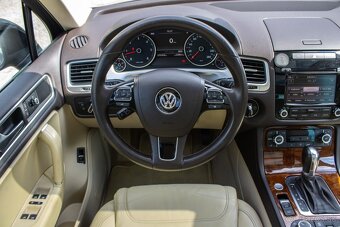 Volkswagen Touareg - 9