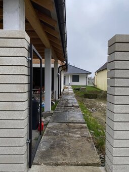 Pokládka zámkovej dlažby - 9