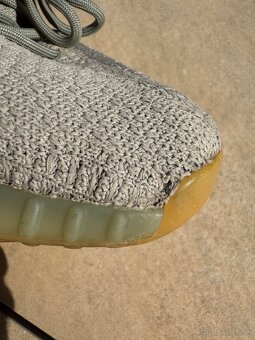 YEEZY BOOST 350 V2 "DESERT SAGE" - 9