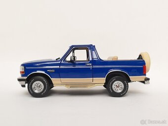 1:18 - Ford Bronco Eddie Bauer Edition - Greenlight - 1:18 - 9