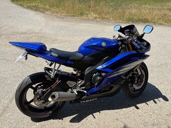 Yamaha yzf r6 - 9