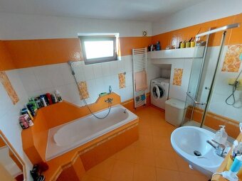 Rodinný dom po rekonštrukcii - 9