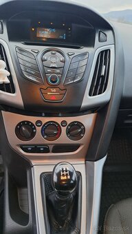Predám Ford Focus - 9