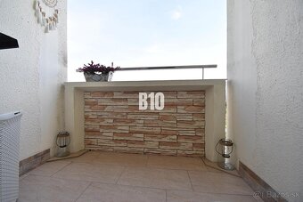 Štýlový 2 izbový byt s loggiou, kompletná rekonštrukcia - 9