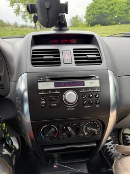 Suzuki SX4 2008 1.5 iba 130 tisíc km - 9