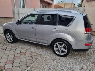 Citroen c crosser - 9
