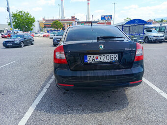 Škoda Octavia 1.6 TDI Elegance - 9