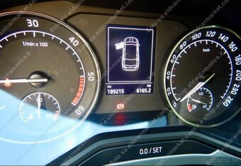 ❇️ ŠKODA SUPERB COMBI 2.0 TDI 110KW M6 4x4•2017•ODPOČET DPH - 9