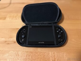 PS Vita Slim WiFi PCH-2016 - 9