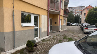OBCHODNÝ PRIESTOR V STUPAVE - 9