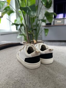 Chlapčenská súprava a topánky H&M - 9