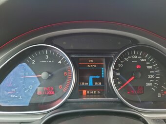 Predám Audi Q7 4L 3.0TDI - 9