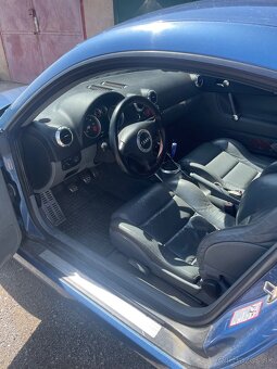 Audi TT 1.8T Quattro - 9