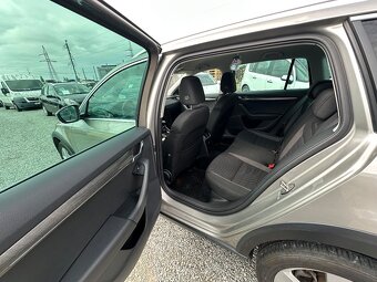 Škoda Octavia Combi 2.0 TDI Scout 4x4 EU6 - 9