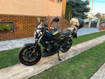Suzuki SV 650 - 9