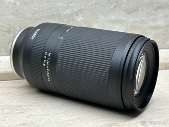 Tamron 70-300mm f/4.5-6.3 Di III RXD baj. Sony FE (A047) - 9