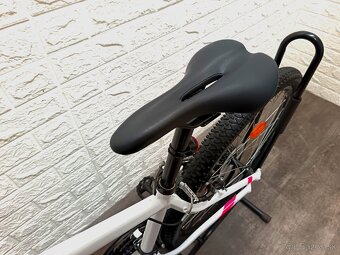 Ponúkam na predaj horský bicykel Rockrider ST100 27,5" - 9