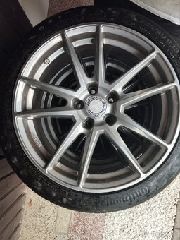 Disky R18 z ľahkej zliatiny s pneumatikami - 9