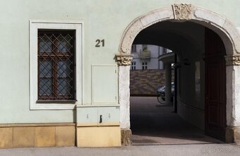 2-kancelária s kuchynkou v centre na Panenskej ulici - Staré - 9