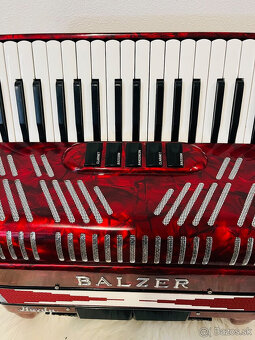 Predám krásny Taliansky akordeón Balzer Wagner 96 basový, to - 9