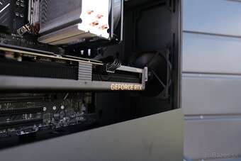 Herný PC, i7 14700K, RTX 4060, 32GB RAM, SSD, 24m - 9