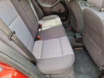 Predám Škoda Octavia Combi 1.9 TDI 66 KW...Klíma,Tažné - 9