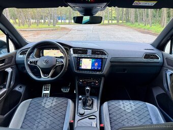 VW TIGUAN R-LINE 2.0TDI DSG 4x4 BOHATÁ VÝBAVA FACELIFT - 9