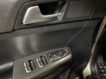 KIA Sportage 1.6 benzín,97KW,2017,SK auto,ťažné zariadenie - 9