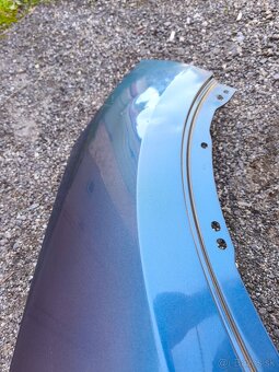 Ford Kuga  pravy blatnik lv4b-s16065 Kuga 3 2020 - - 9