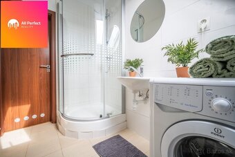 ŠTÝLOVÝ PODKROVNÝ 2-IZBOVÝ BYT V CENTRE NITRY – ŠTÚROVA ULIC - 9