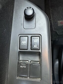 Suzuki Swift, 146 000km, STK do 03/2027 - 9