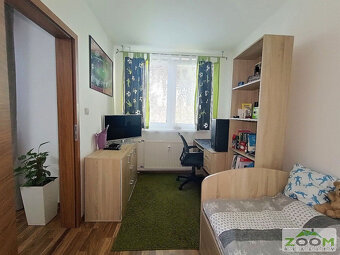 NOVINKA - 3 izbový kompletne zrekonštr. byt s loggiou - 9