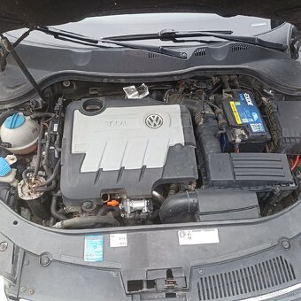 Volkswagen Passat B6 2.0 TDI 103kW 2010 DSG - 9
