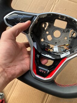 volant MULTI s řazením GTI Lopatky Tiguan II - 9
