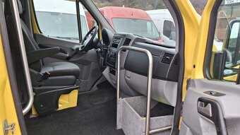 Volkswagen Crafter 2.0TDI Bus 9.miestne - 9