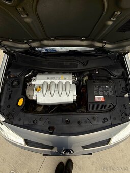 RENAULT MEGANE 2 , 1.6 83kW - 9