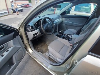 Mazda 3 - 9