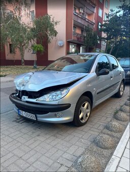 Peugeot 206 1.1i 44kW - 9